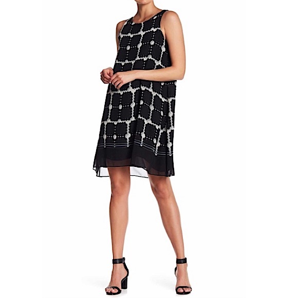 Max Studio Dresses & Skirts - NWT Max Studio Scarf Print Sleeveless Shift Dress Chiffon Geometric Black 1X